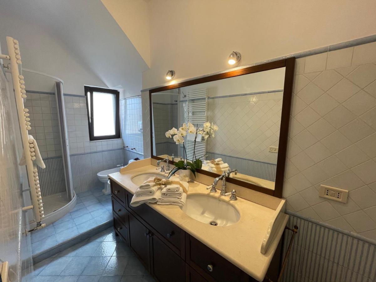 Dimora Bellini Apartment And Rooms Кастеллана-Гротте Экстерьер фото