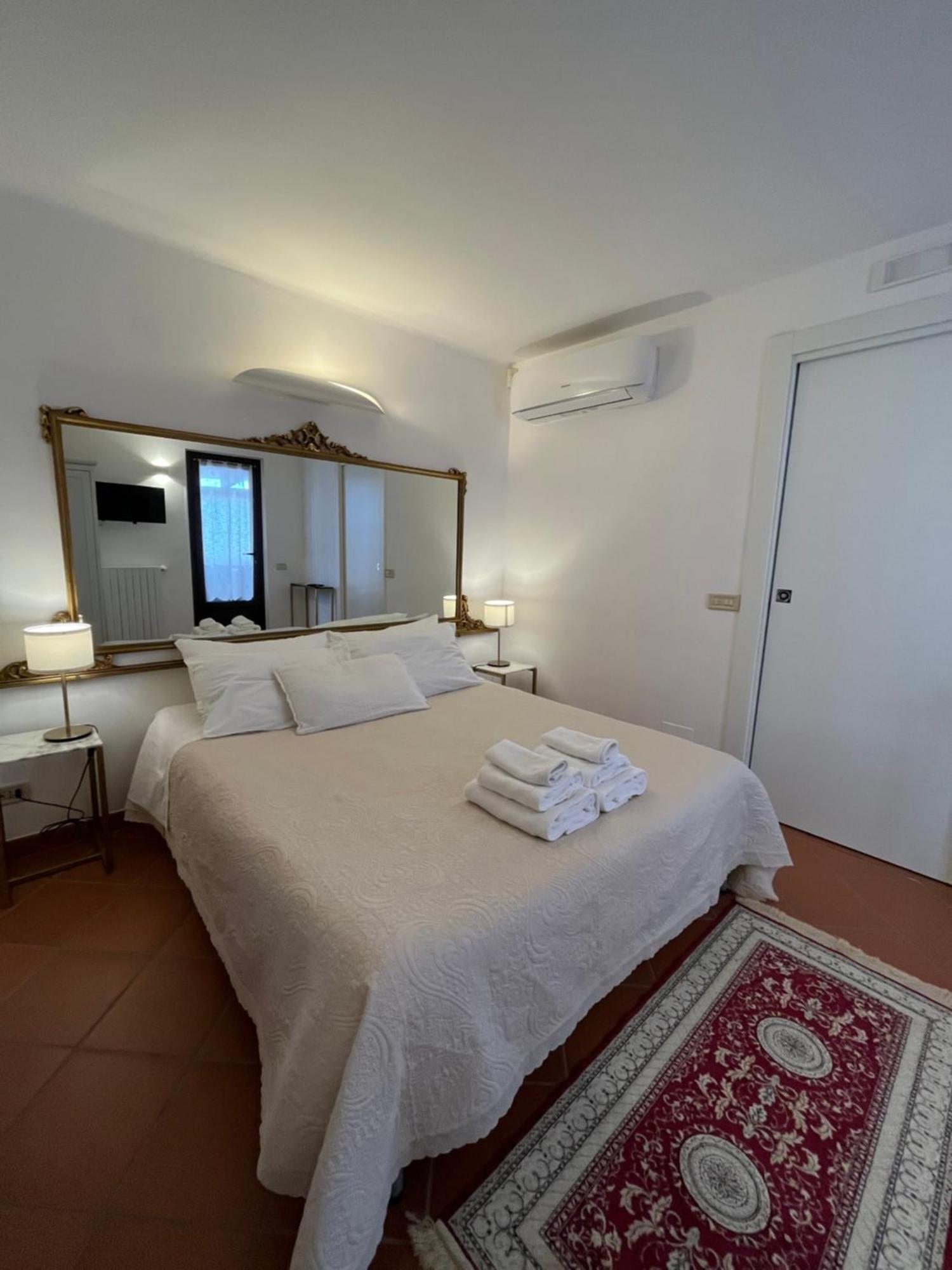 Dimora Bellini Apartment And Rooms Кастеллана-Гротте Экстерьер фото